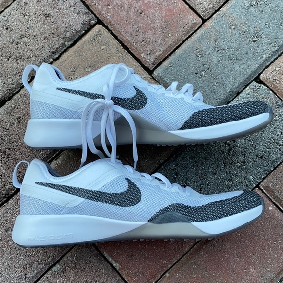 Nike Shoes - Nike Air Zoom TR Dynamic New Size 9.5